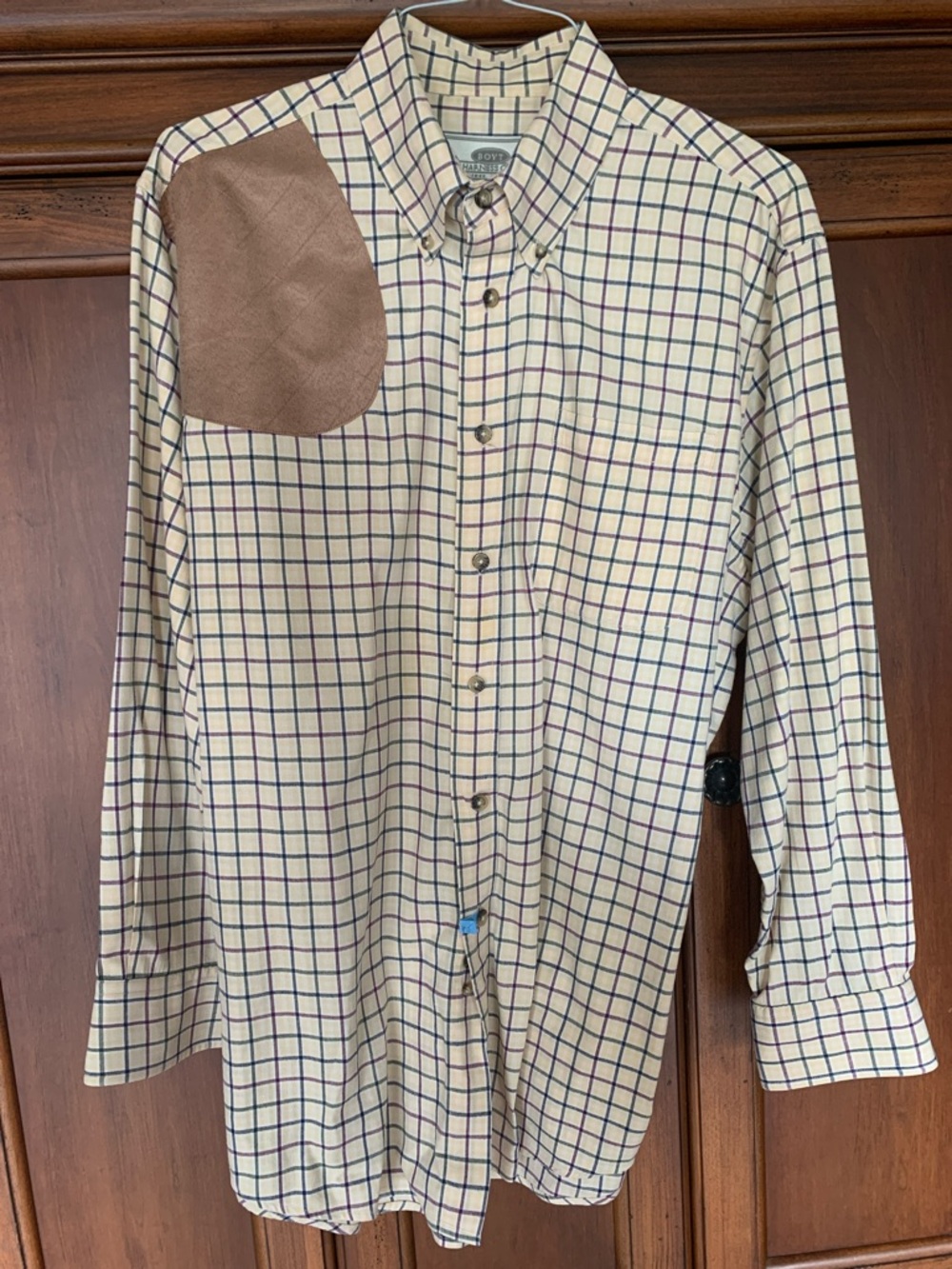 Boyt Harness Company Men's Cream Plaid Button-Down Shirt Large